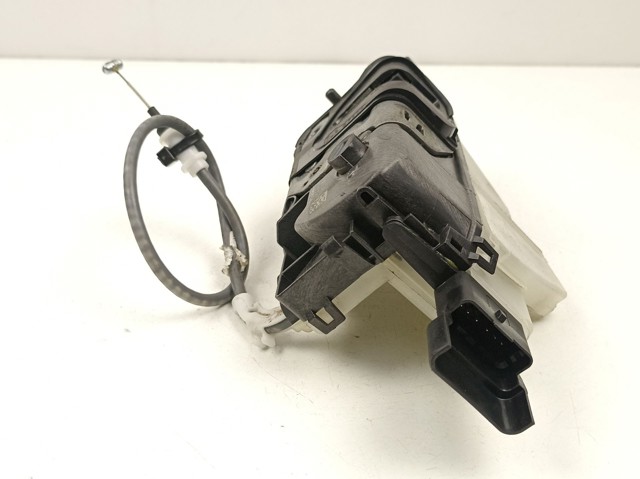 Fecho da porta dianteira esquerda Peugeot/Citroen 9816343480