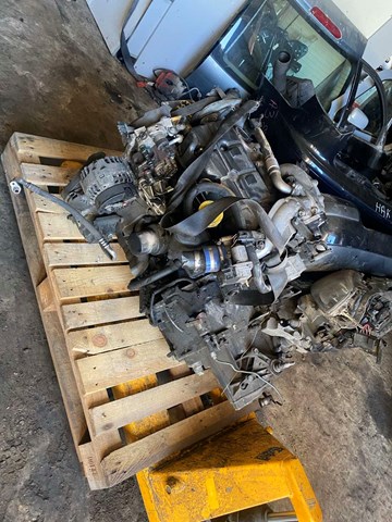 F9QE804 Renault (RVI) Motor montado