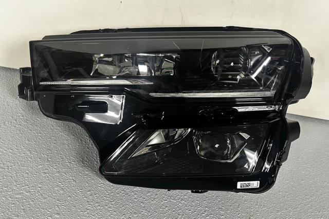 Compre 57B941035 VAG Luz esquerda