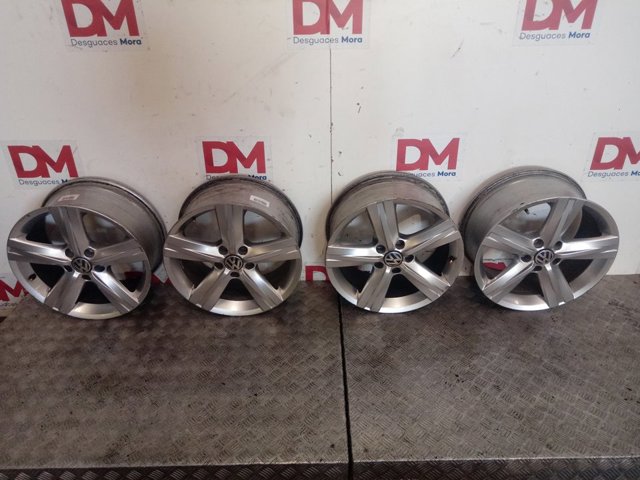 Compre 3AA601025AC VAG Discos de roda de aleação ligeira (de aleação ligeira, de titânio)