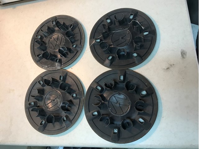 Compre 9064010025 VAG Coberta de disco de roda