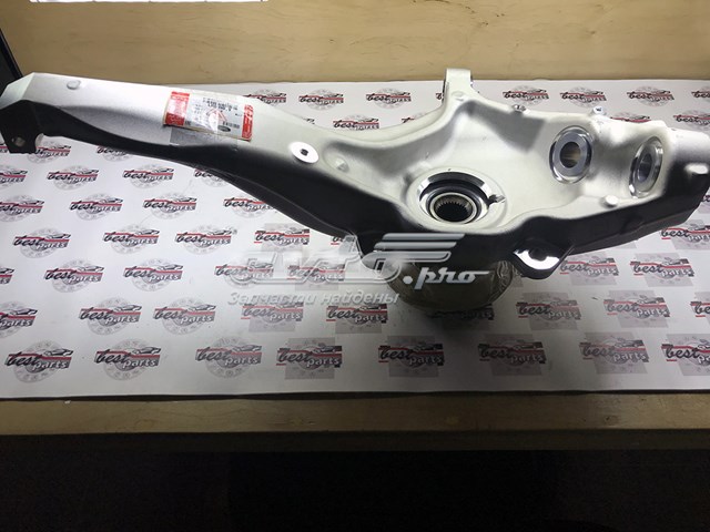 Pino moente (extremidade do eixo) dianteiro esquerdo LR099019 Land Rover