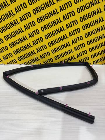 Compre KB7W56750B Mazda Vedação da capota