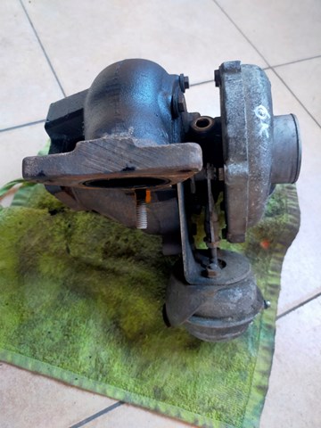 Compre 30757079 Volvo Turbina