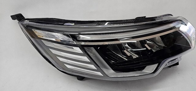 Luz direita Renault (RVI) 260102899R preço, a partir de 375,32 USD