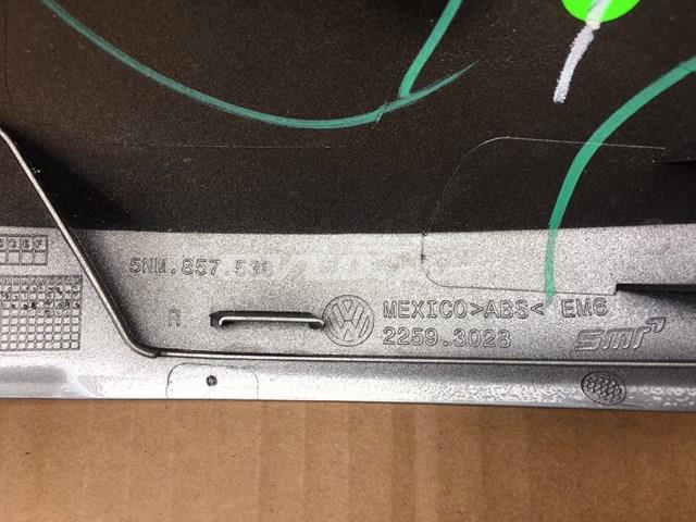 Placa sobreposta (tampa) do espelho de retrovisão esquerdo 5NM857538GRU VAG
