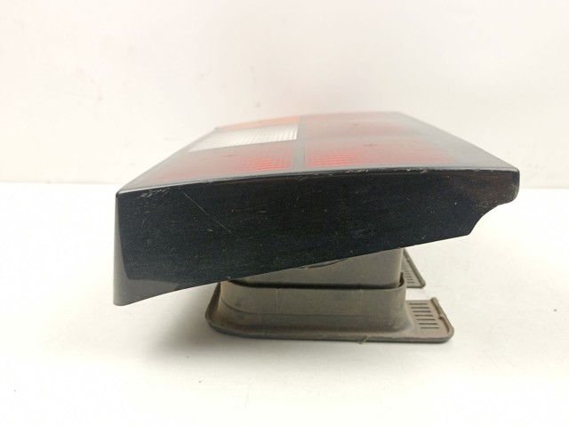 Lanterna traseira direita Volvo 3454331 preço, a partir de 39,24 USD