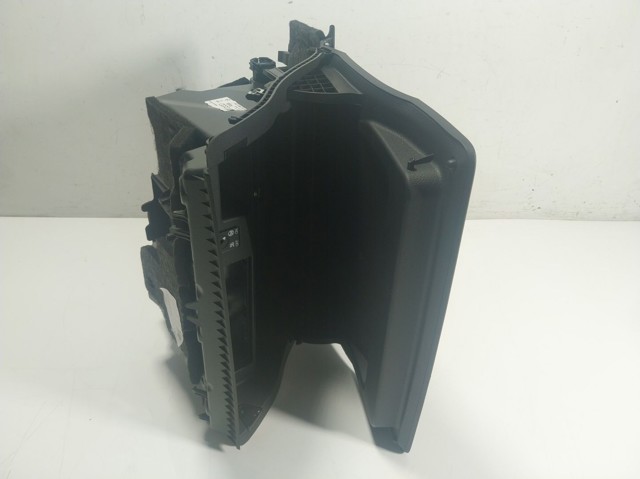 Caixa para porta-luvas (porta-luvas) para Audi Q2  GAB, GAG