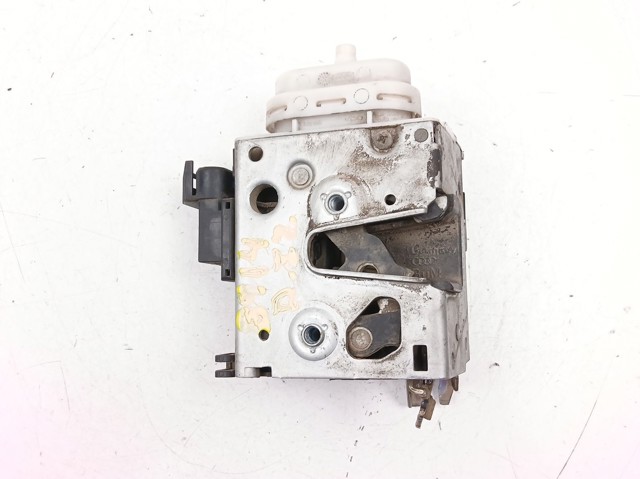 Fecho da porta dianteira esquerda VAG 8D1837015A preço, a partir de 37,37 USD