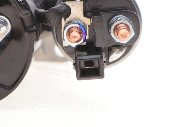 Compre F032111909 Cargo Motor de arranco