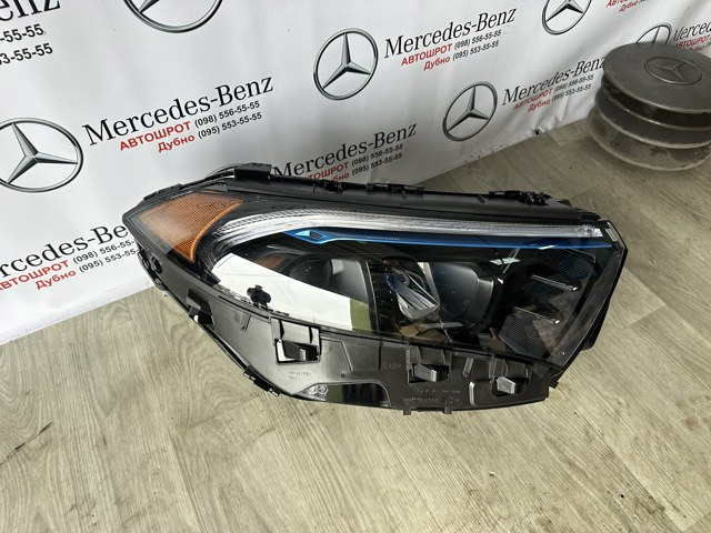 Compre A2439065600 Mercedes Luz direita
