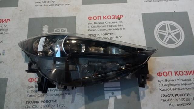 KB8M51031D Mazda Luz direita