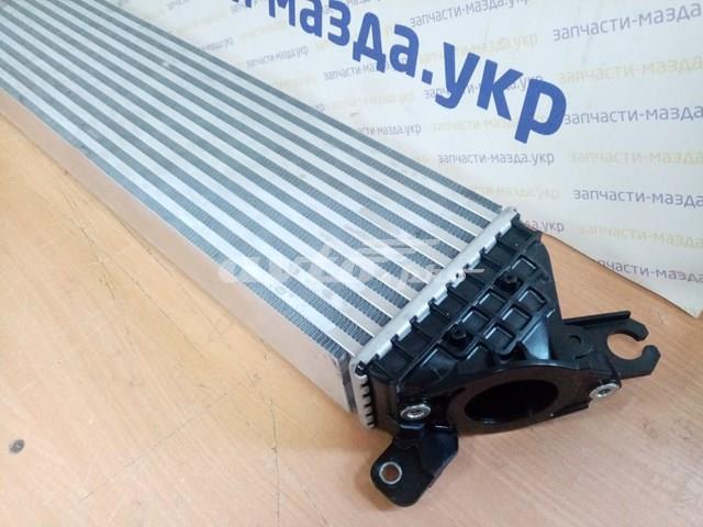 Radiador de intercooler PY8W13565 Mazda