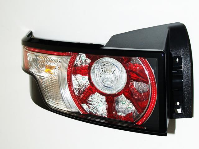 Lanterna traseira esquerda LR037711 Land Rover