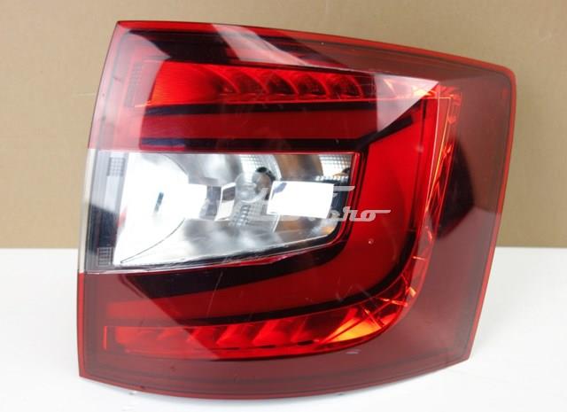 5E9945208 VAG Lanterna traseira direita