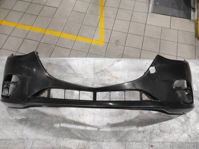 Pára-choque dianteiro BHN150031B Mazda