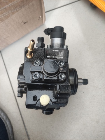 Bomba de combustível de pressão alta 167001810R Renault (RVI)