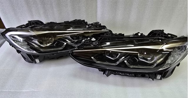 Luz esquerda BMW 63118084891 preço, a partir de 3569,03 USD