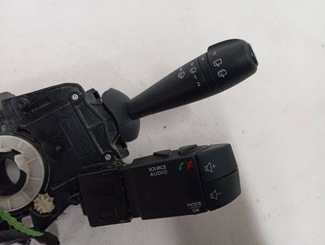  Renault (RVI) 255679575R preço, a partir de 47,67 USD