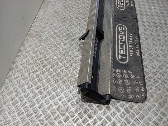 Pára-choque traseiro Iveco 500356844 preço, a partir de 213,96 USD