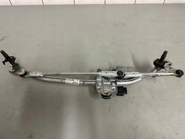 Compre Trapézio de limpador pára-brisas Volvo XC40 