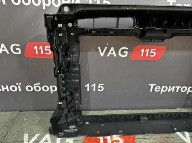 Suporte do radiador montado (painel de montagem de fixação das luzes) 9503041 Polcar