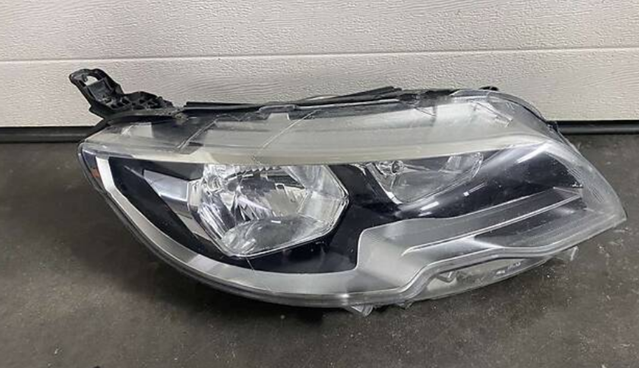 Luz direita Peugeot/Citroen 9817296980 preço, a partir de 351,91 USD