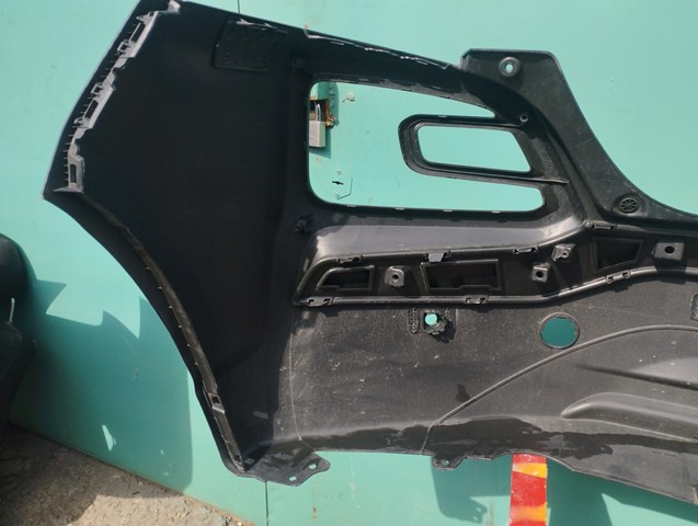 Pára-choque traseiro 86610J9000 Hyundai/Kia