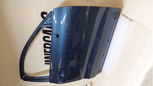Compre 32228849 Volvo Porta dianteira direita