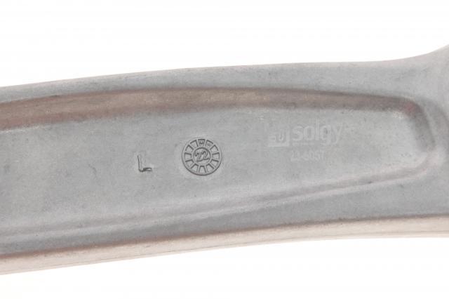 Braço oscilante inferior esquerdo de suspensão dianteira Solgy 204152
