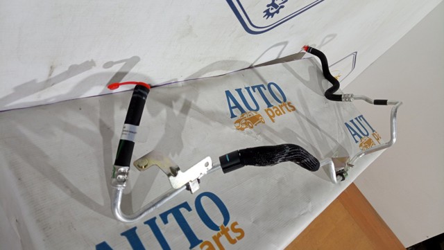 Mangueira da Direção hidrâulica assistida de pressão baixa, desde o radiador até o tanque 51879969 Fiat/Alfa/Lancia