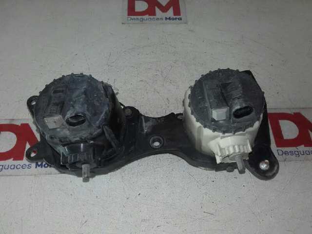 Luzes de nevoeiro esquerdas/direitas 504181095 Iveco