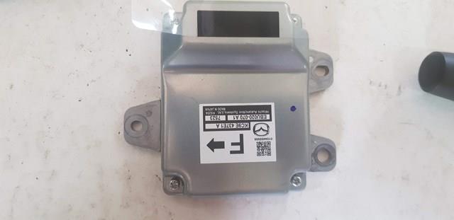 Unidade de controlo (módulo) do freio de estacionamento eletromecânico Mazda KC9E437E1A