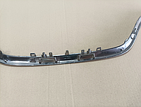 Moldura de grelha do radiador inferior 623857297R Renault (RVI)