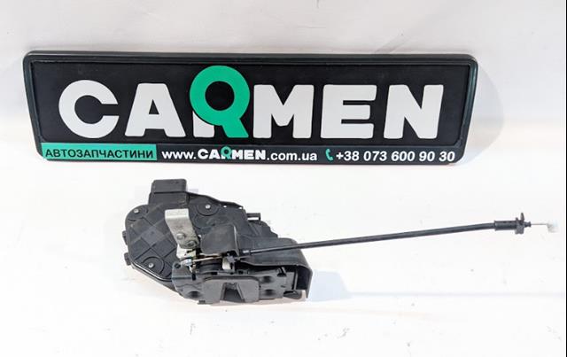 Compre 6M2AR21813CC Ford Fecho da porta dianteira esquerda