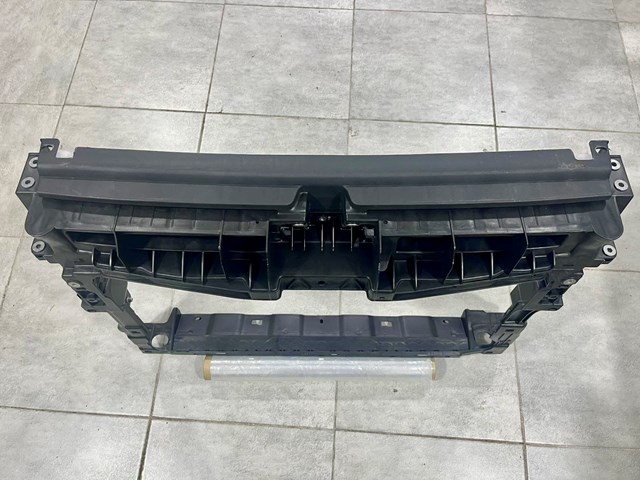 Suporte do radiador montado (painel de montagem de fixação das luzes) FP7445200 FPS
