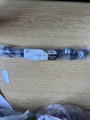  Mercedes A0009904818