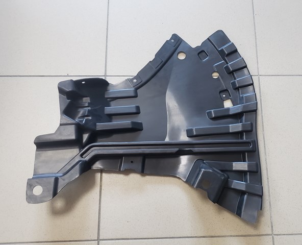  Mercedes A2225201200