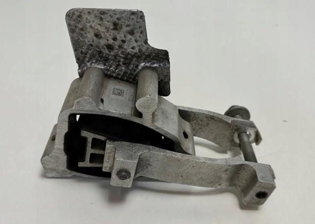 Coxim (suporte) traseiro de motor LR114070 Land Rover