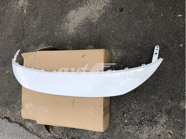 Moldura superior de grelha do radiador 1632654680 Peugeot/Citroen
