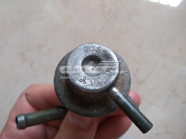 Compre Regulador de pressão de combustível na régua de injectores Mazda 626 4