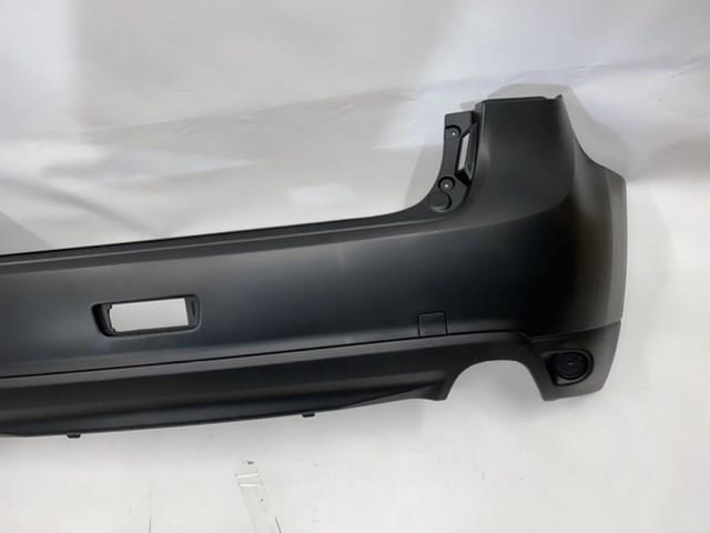 Compre 6410D091 Mitsubishi Pára-choque traseiro