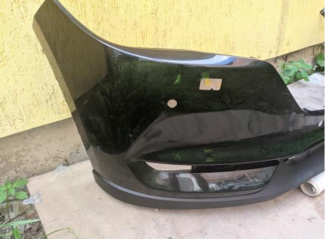 Pára-choque dianteiro KTZD500318P Mazda