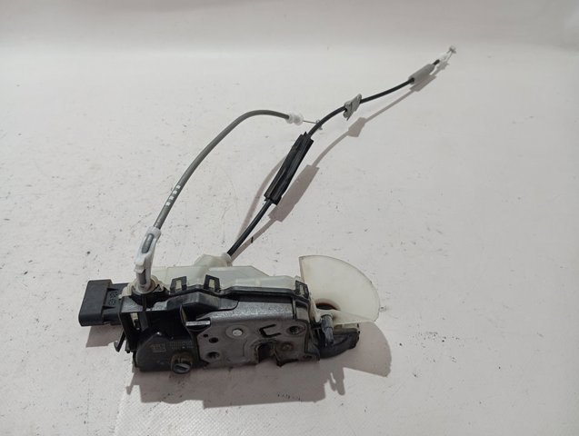 Fecho da porta dianteira esquerda Peugeot/Citroen 9819038580
