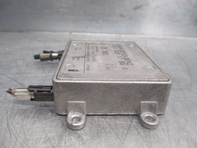 Reforçador do sinal de antena Mercedes 2038201785 preço, a partir de 44,34 USD