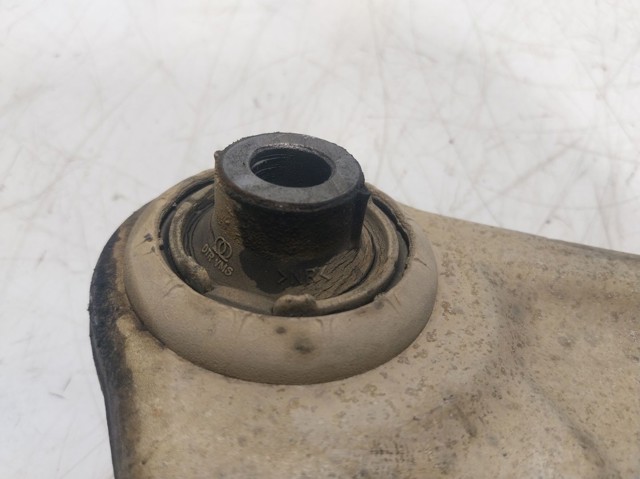 Braço oscilante inferior esquerdo de suspensão dianteira Land Rover LR024473 preço, a partir de 125,99 USD