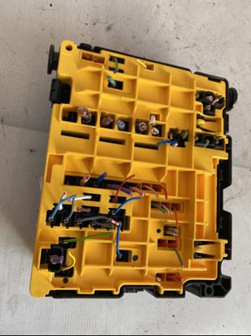 Compre 9804848580 Peugeot/Citroen Unidade de dispositivos de segurança