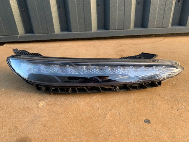 Luzes máximas direitas Hyundai/Kia 92208J9500 preço, a partir de 490,34 USD