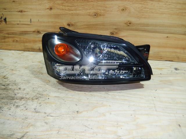 Luz direita 84001AE400 Subaru