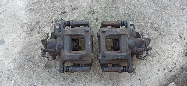 Compre 1843320 Ford Suporte do freio traseiro direito